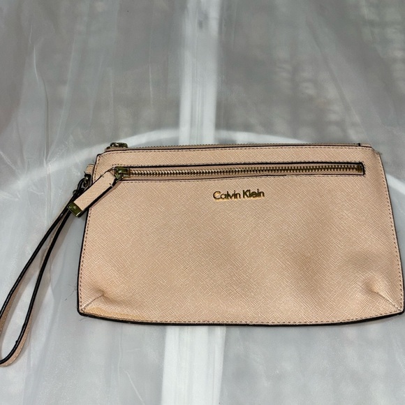 Calvin Klein Saffiano Leather Large Slim Wristlet - Picture 1 of 4